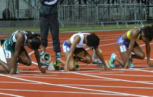 CARIFTA - Finale 100m U18 avec Jessie Zali