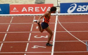 Valence 20 juillet - Florian Gouacide (Athlé 91 et ex-Aiglon) 2e du 400m haies cadets