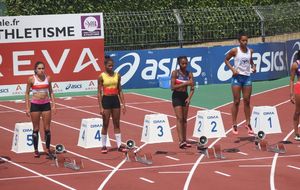 Albi 2015 - Jessie en finale du 100m haies CAF