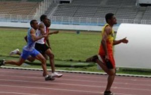 10''66,   visa pour les CARIFTA pour Georgy