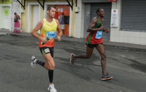 Foulées foyalaises - Champ. 10km - 06/05/2012