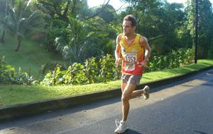 Souvenir 2012 - Etape 2 - Départ le mors aux dents