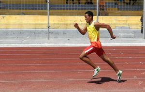 1er tour CARIFTA - 200m moins de 17ans - Thomas