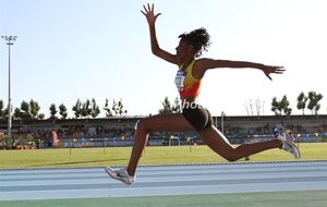 France Espoirs - Coralie, trois essais mordus au triple