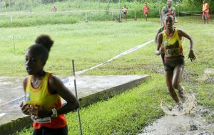 Cross Cigogne - Jolane et Emilie (6e et 8e BEF)