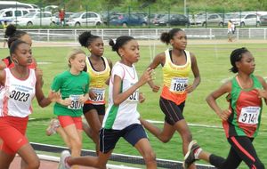 Championnats de cross 2014 - Manon (11e BEF) et Lauriane