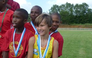 Championnats de cross 2014 - Les poussins récompensés par équipe (Rodolphe, Yoann, Mattéo, Jérémy)