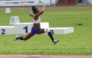 CARIFTA - Naomi Gestel au triple U18
