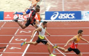 Valence 20 juillet - Jude Christine (ASC Zénith)  médaillé de bronze du 200m cadets