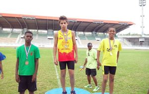 Champ BE/MI - Podium 50m haies BEM avec Baptiste