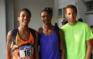 Albi 2015 - Trois d'Athlé 91, Nathan Gouacide médaillé de bronze du 1500m cadets (ex-aiglon), Jude Christine champion de France du 400m et du 4x100m cadets (ex ASC Zénith) et Kwevan Gouacide venu supporter son petit frère