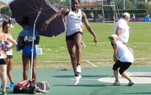 Albi 2015 - Qualif du poids JUF, ça passe pour Julie Florentiny