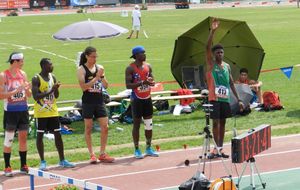 Albi 2015 - Présentation de la finale du triple junior avec le robertin Jordan Caraman, futur médaillé d'argent grâce à un personal best à 15m38