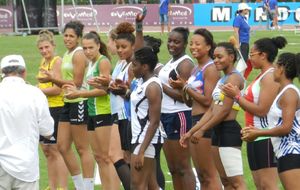 Albi 2015 - Présentation de la finale du poids JUF avec Julie Florentiny (Club Colonial)