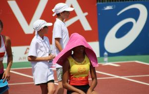 Albi 2015 - Jessie en finale du 100m haies CAF