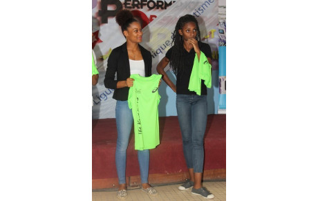 2 aiglonistes au Carifta Games